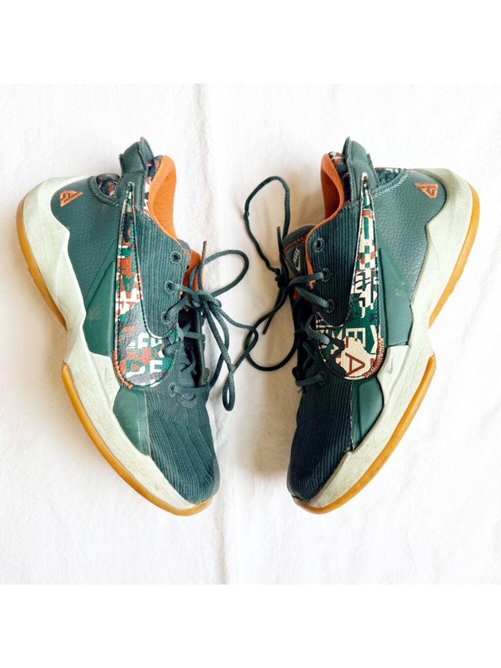 Nike Freak 2 PS 'Ashiko' DD0011-300 Youth size 3 Sneakers